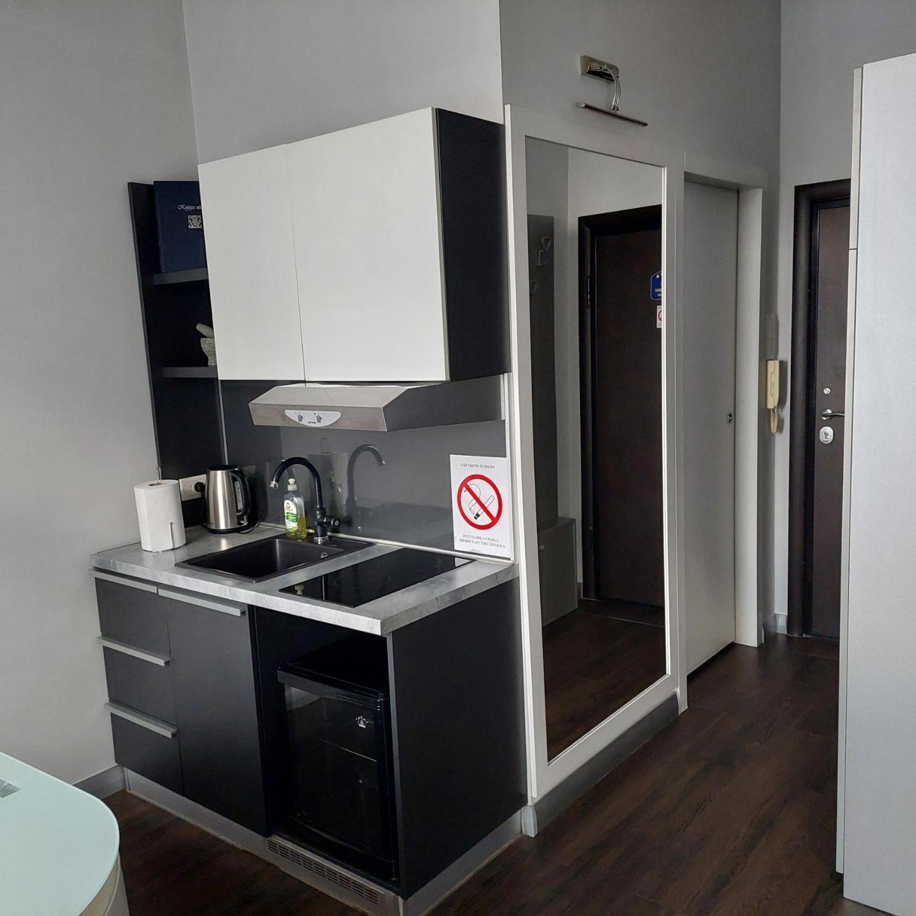 Passion Downtown Suite Белград Екстериор снимка